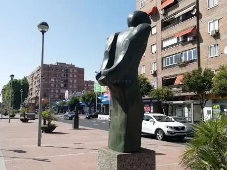 Escultura de Javier Santxotena