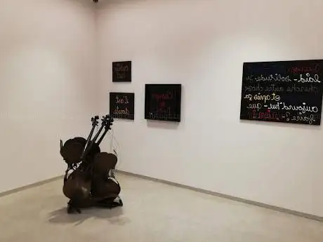 Photo de Guy Pieters Gallery