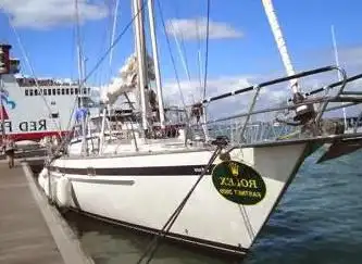 Najad Yacht Charter