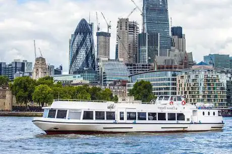 Photo de Thames River Sightseeing Greenwich Pier