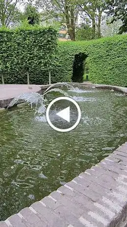 Beeld Harlekijntje