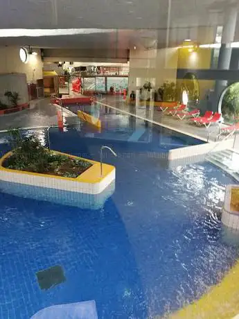 Piscine Patinoire Iceo