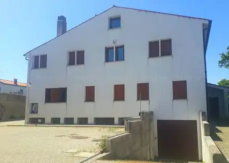 Photo de Slomškov dom