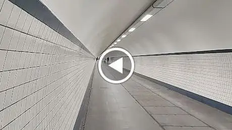Sint-Annatunnel naar linkeroever