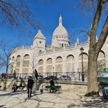 square Nadar