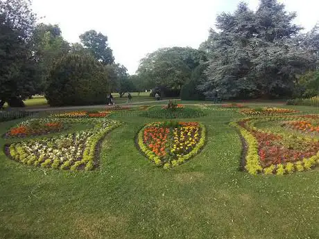 Rose Garden