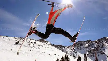 ISC Ski