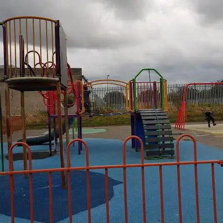 Photo de Broomhousr Lane Playground