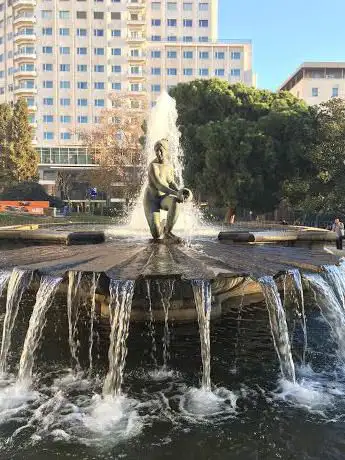 Photo de Fountain of the Birth of Water