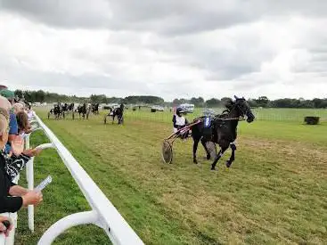 Société des Courses Hippique de Dinan