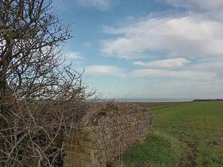Bunker dans la mer – Circuit de randonnée à partir de Audresselles
