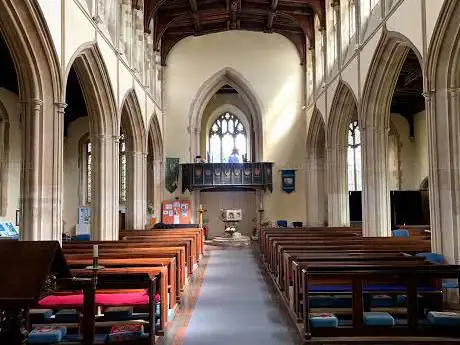 Photo de The Parish Church of Stratford Saint Mary