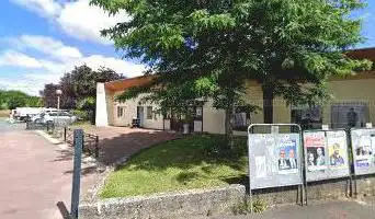 Neighborhood House Des Tarterêts
