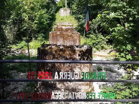 PONTE FERROVIA DECAUVILLE 1917 DI BORSO DEL GRAPPA