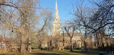 Photo de St. Giles Churchyard