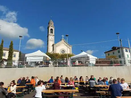 Piazza della Rinascita