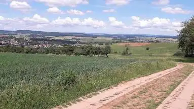 zum Katzenhügel 345m