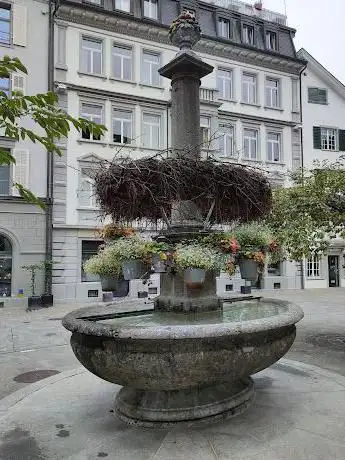 Brunnen am Grüningerplatz