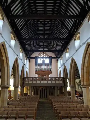 Photo de St Wilfrid's Church Haywards Heath