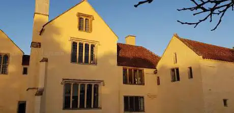 Photo de Gurney Manor