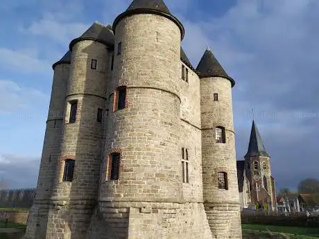 Photo de Bours Tower
