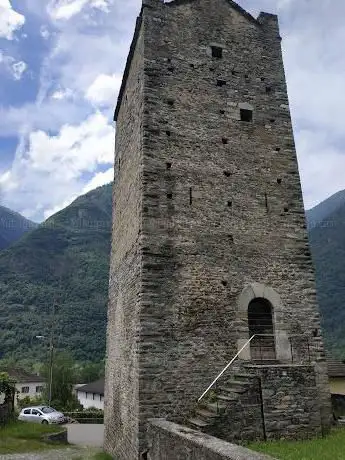 Photo de Torre Fiorenzana