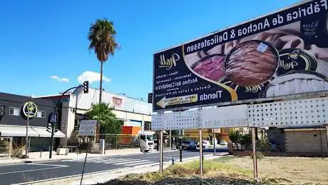 Photo de Nall Delicatessen