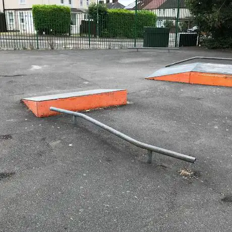 Photo de Cedar Rd Metal Skatepark