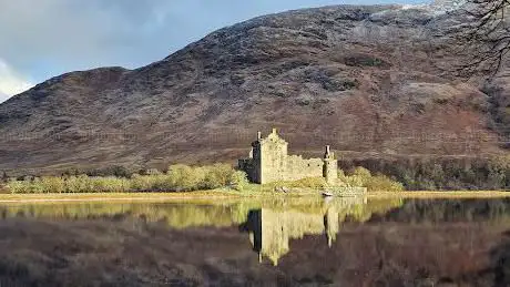 Photo de Kilchurn Castle Viewpoint and Layby
