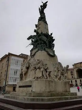 Photo de Vitoria-Gasteiz eskultura begetala