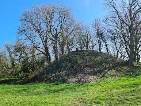 Nevern Castle