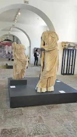 Photo de Palazzo Arcivescovile