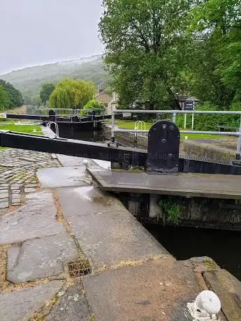 Elland Lock