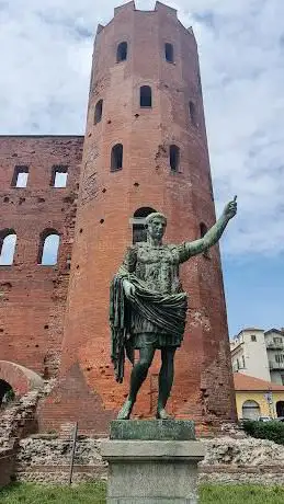 Statua di Cesare Augusto