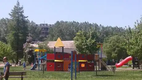 Photo de Parco Giovanni Amendola