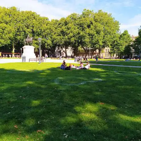 Photo de Queen Square