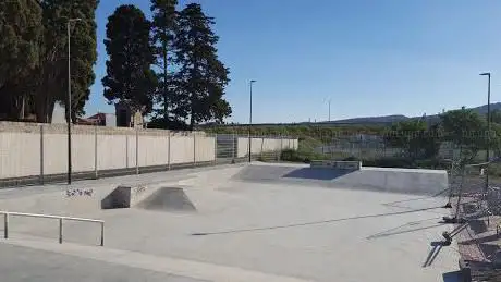 Photo de skatepark vic la gardiole