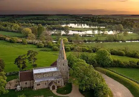 Photo de The Chellington Centre