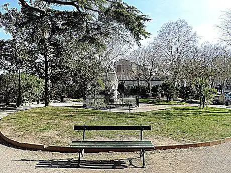 Photo de square Molière