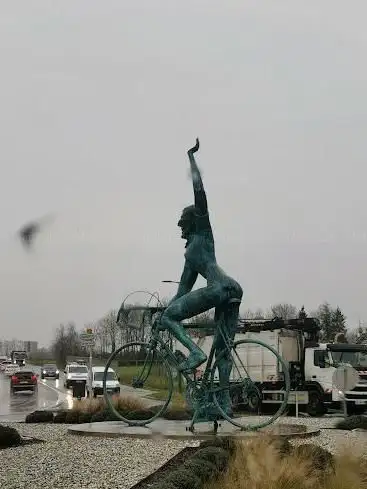Photo de Statue André Darrigade
