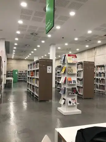 Photo de Biblioteca Jordi Rubió i Balaguer