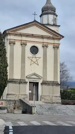 Photo de Church of Saints Vitus and Modestus
