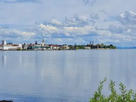 Photo de Zweite Aussichtsplattform im Eriskircher Ried