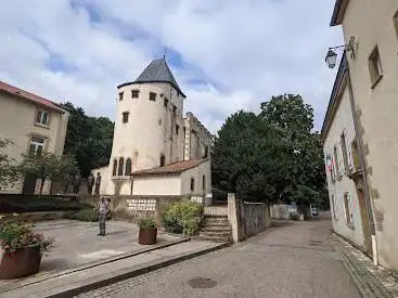 Saint Quentin Church