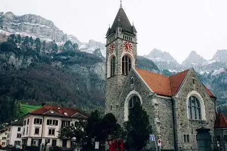 Photo de Katholische Kirche Walenstadt