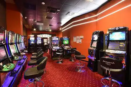 Sala Admiral SLOT & VLT