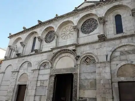 Photo de Duomo di Benevento