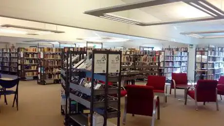 Biblioteca di Opera