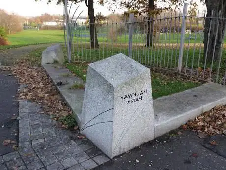 Photo de Halfway Park