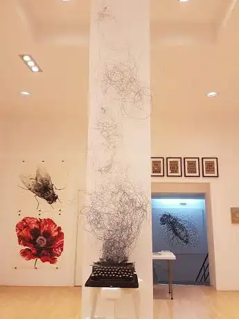 Photo de GalerÃa LibrerÃa La Casa Amarilla